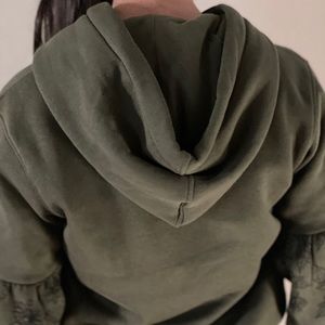 Girls hoodie age 10-11 years